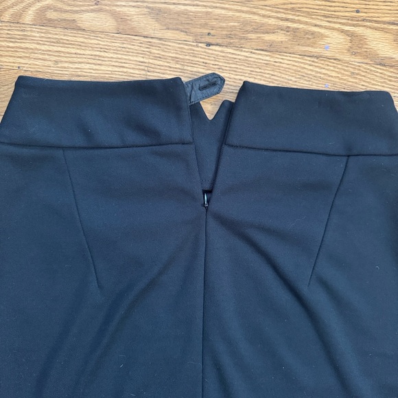 Adrienne Vittadini Black Skirt - Picture 5 of 9